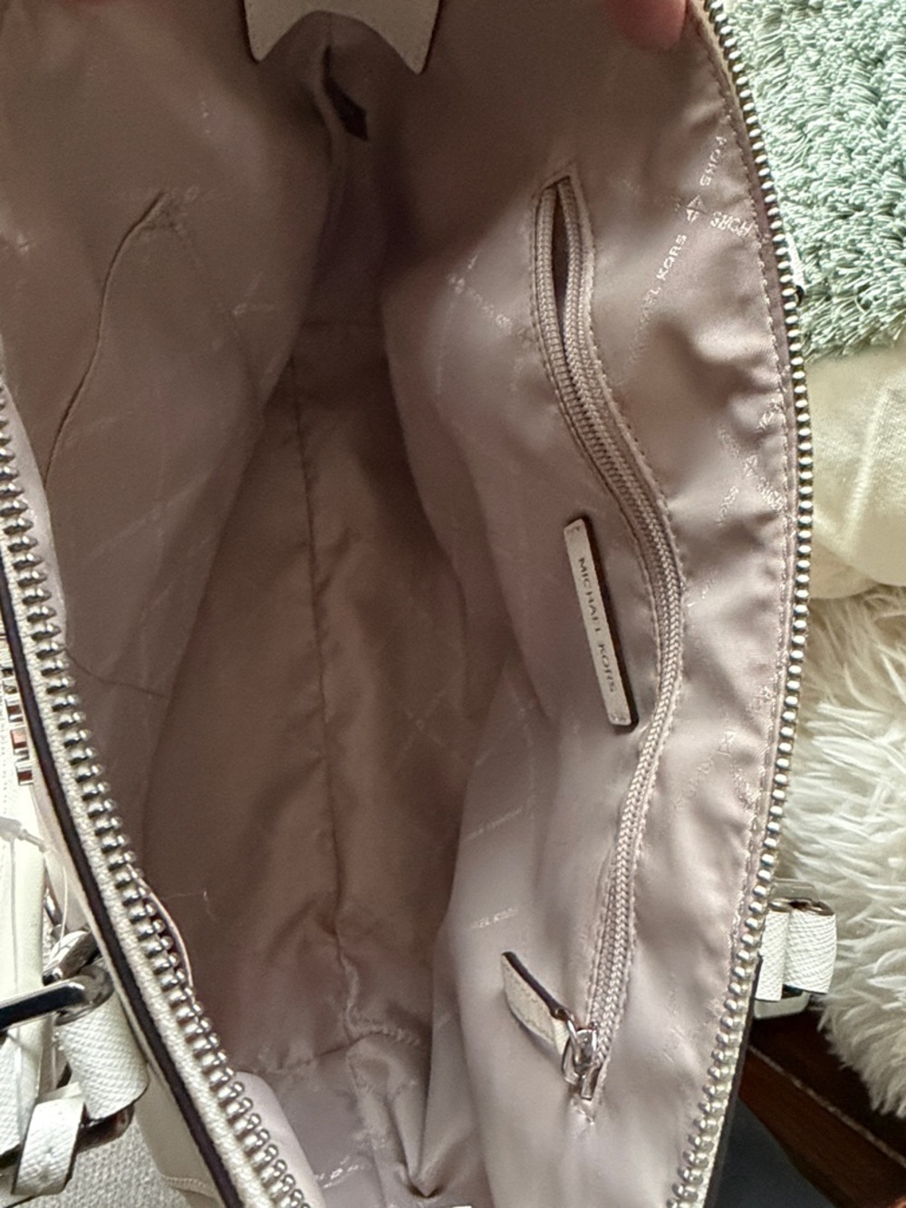 Michael Kors White Saffiano Leather Dome Satchel with MK Charm - Picture 4 of 10
